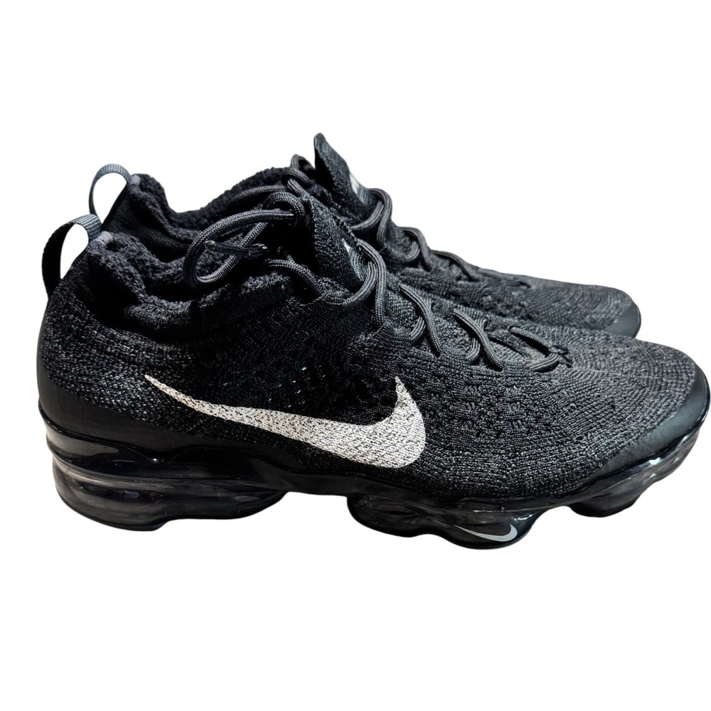 Nike Womens Air VaporMax 2023 Flyknit Size 7 Black Running Shoes DV6840-002 - Picture 2 of 8